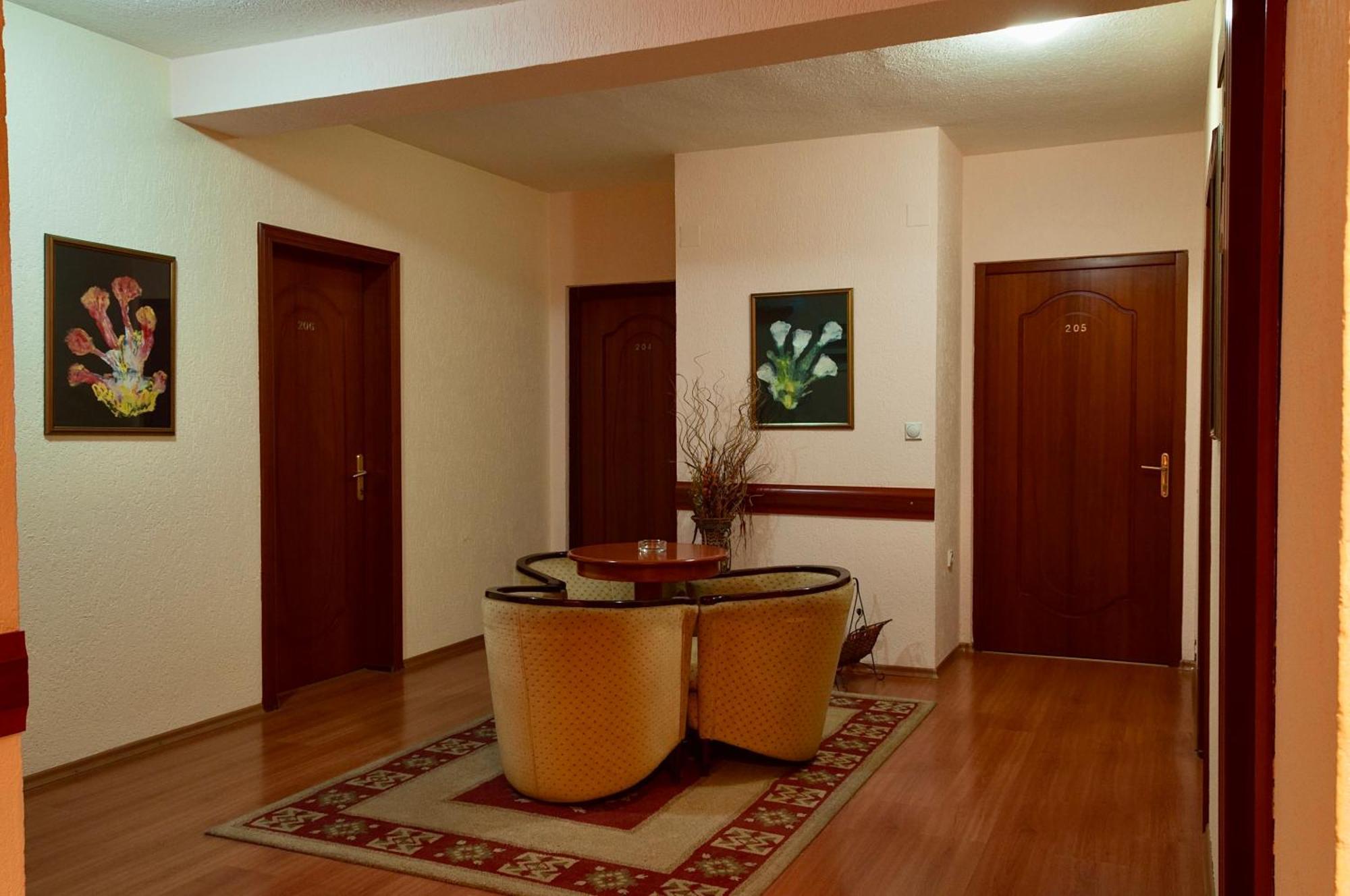 Hotel Ilinden Στρώμνιτσα Εξωτερικό φωτογραφία