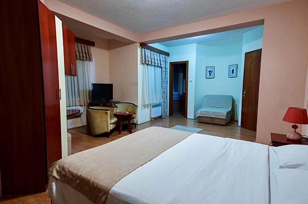 Hotel Ilinden Στρώμνιτσα Εξωτερικό φωτογραφία