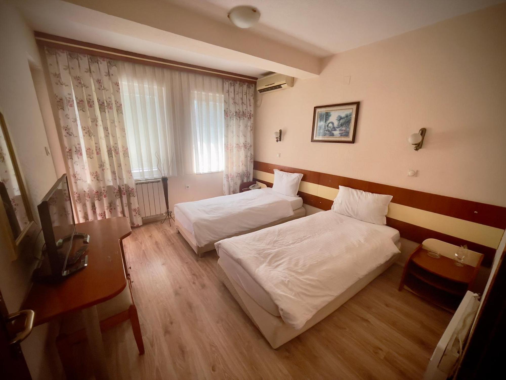 Hotel Ilinden Στρώμνιτσα Εξωτερικό φωτογραφία