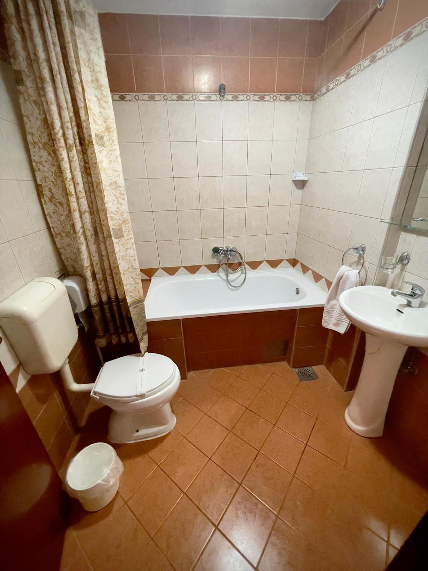Hotel Ilinden Στρώμνιτσα Εξωτερικό φωτογραφία