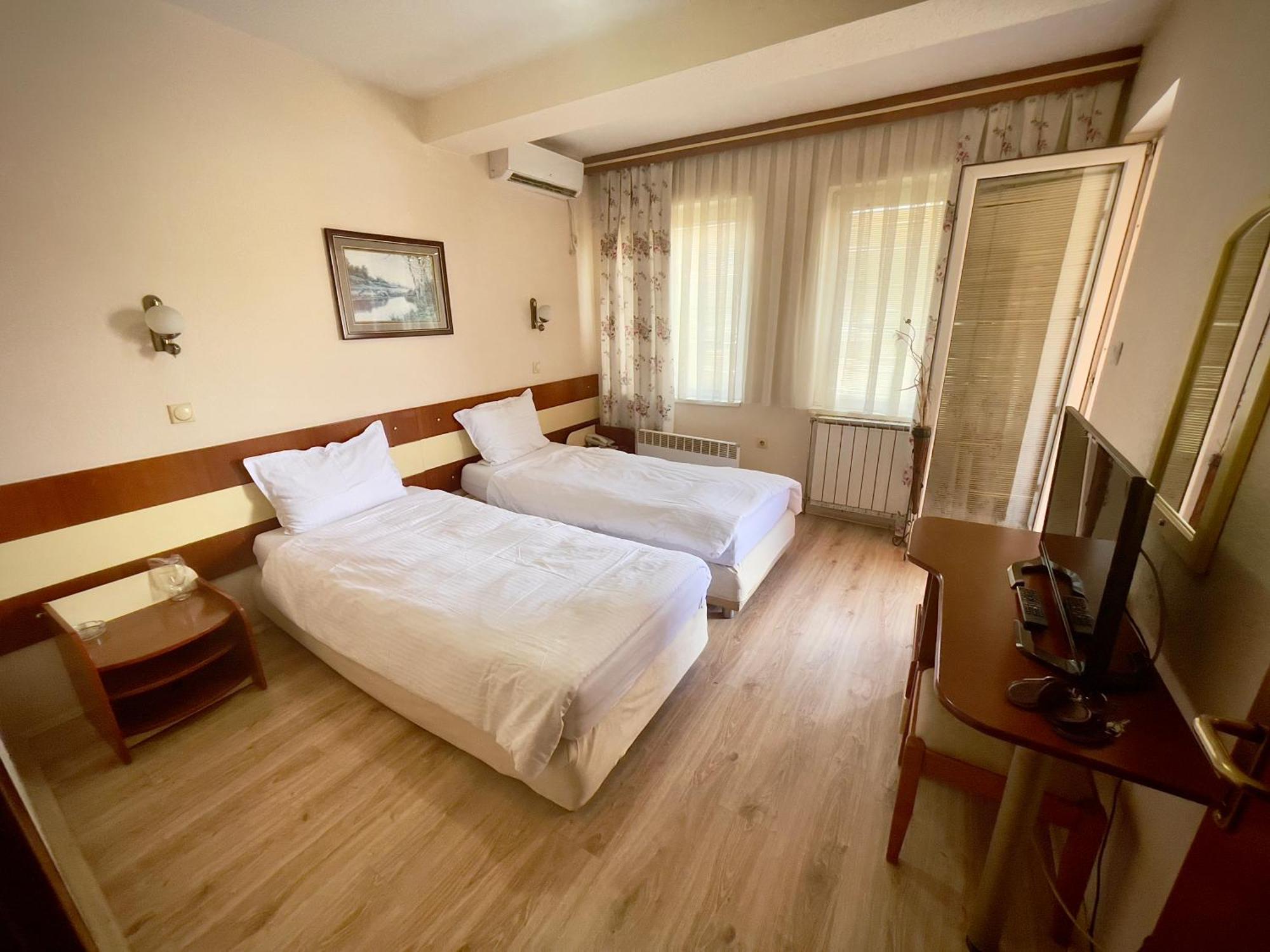 Hotel Ilinden Στρώμνιτσα Εξωτερικό φωτογραφία