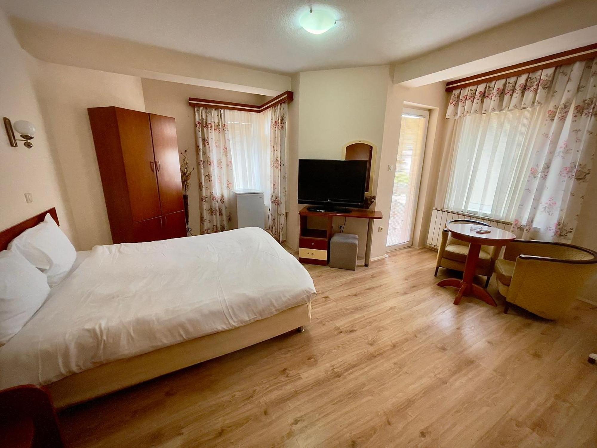 Hotel Ilinden Στρώμνιτσα Εξωτερικό φωτογραφία