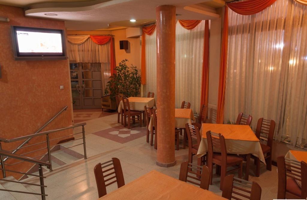 Hotel Ilinden Στρώμνιτσα Εξωτερικό φωτογραφία