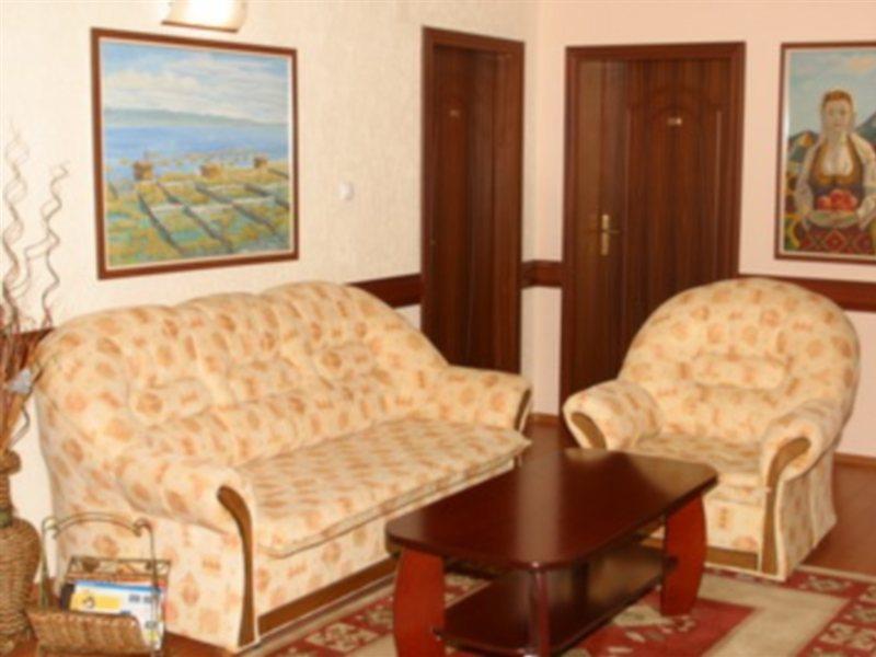 Hotel Ilinden Στρώμνιτσα Εξωτερικό φωτογραφία