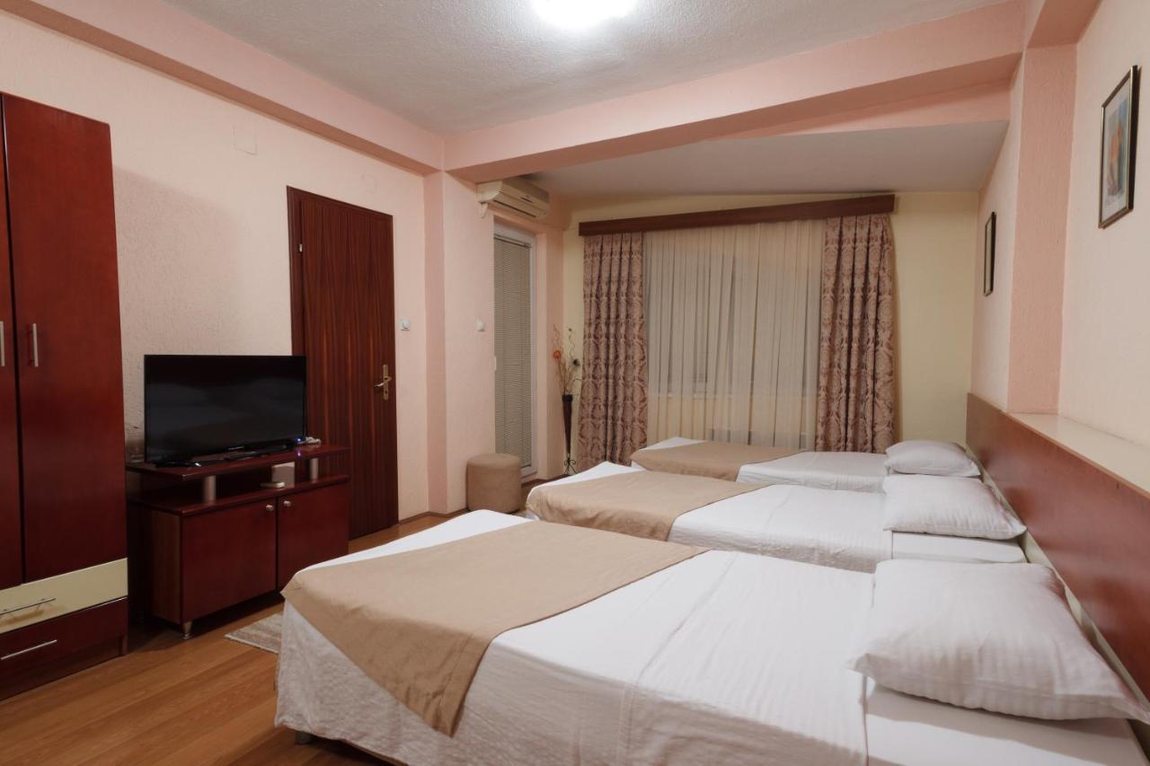Hotel Ilinden Στρώμνιτσα Εξωτερικό φωτογραφία