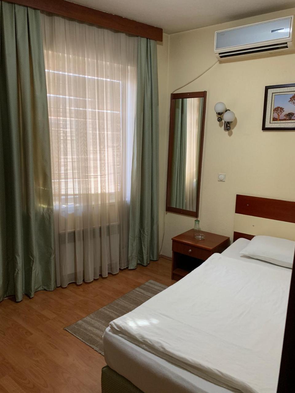 Hotel Ilinden Στρώμνιτσα Εξωτερικό φωτογραφία